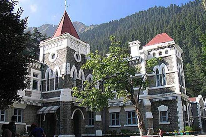 According to reports, in the hilly regions like Yamuna valley in Uttarkashi and some parts of Pithoragarh, natural water bodies have frozen as well.