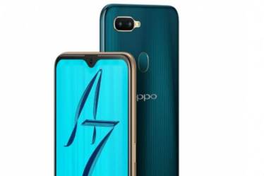 The fingerprint sensor is pretty crisp and lies below the 13MP+2MP dual rear camera set-up on the back along with an LED flash. (IE)