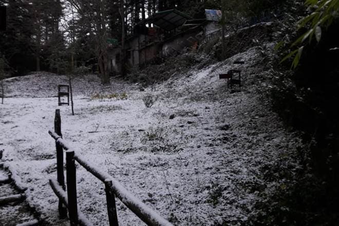 snow in uttarakhand, rain in Uttarakhand, kedarnath, hemkund, mussourie, rudraprayag districts