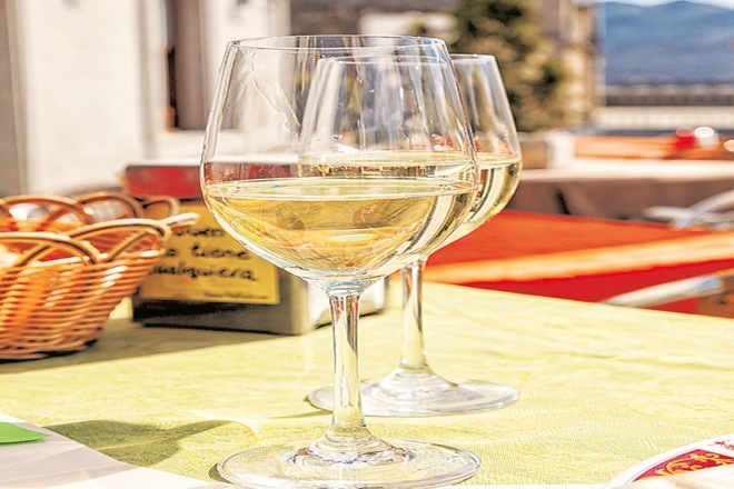 The embassy of Spain, and their trade office, organised their annual cultural feature centred around pleasures gastronomic and invited a bevy of superstar chefs to come and cook for us. 