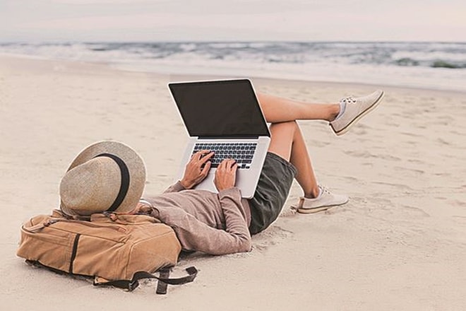 The young workforce is keen on working on smaller projects or working for several companies at once rather than being tied to one firm. 