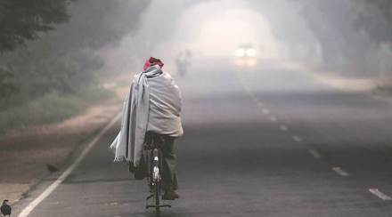 delhi pollution, delhi air pollution, air quality delhi ncr, fog in delhi, smog in delhi ncr, delhi smog, air pollution delhi ncr