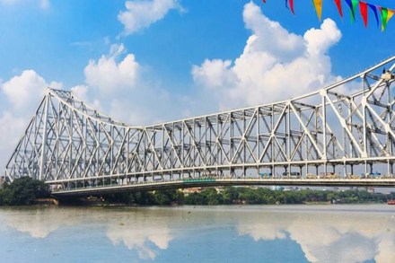 West Bengal in 2018: Volatile political atmosphere overshadows state’s achievements, individual accolades