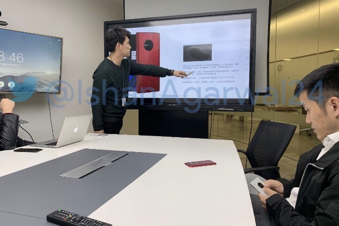 OnePlus 7 leaked in images (Source: @IshanAgarwal/ Twitter)