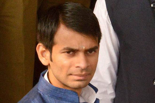 Tej Pratap reaches RJD office and finds gates shut