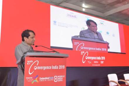 India poised to take advantage of new age technological advancements, says Suresh Prabhu (Twitter image)
