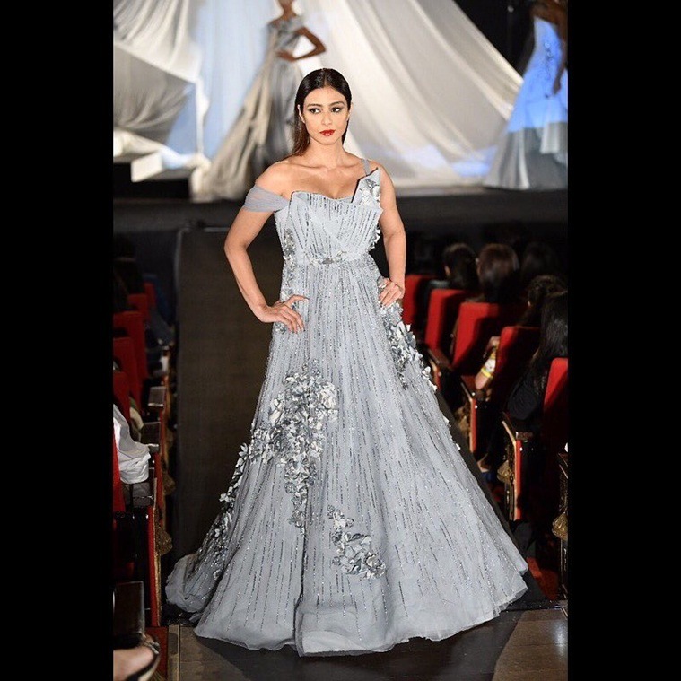 International Kite Festival 2019 Uttarayan, Makar Sankranti, Uttarayan, International Kite Festival in Gujarat Uttarayan, best dori for uttarayan, flower show ahmedabad, flower show ahmedabad, kite festival drawing images, kite festival 2019 ahmedabad, kite festival, kite festival Kevadiya, kite festival Statue of unity, kite flying in Rann Festival, statue of unity booking, statue of unity tickets booking online, statue of unity, statue of unity ticket price, statue of unity video, statue of unity image, statue of unity facts, statue of unity helicopter booking, statue of unity ahmedabad, statue of unity wikipedia, statue of unity total cost