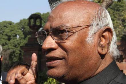 CBI director selection, Mallikarjun Kharge, Narendra Modi, Chief Justice of India Ranjan Gogoi, cbi chief selection