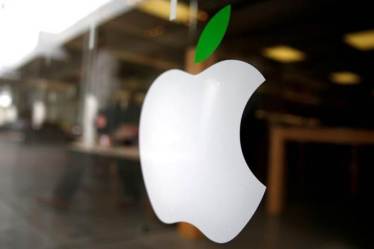 Apple, iPhone woes, iPhones, china, Tim Cook, iPads, Los Angeles, China