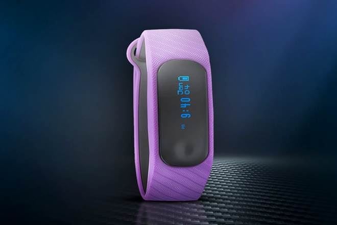 While Mi Band 3 is also water-resistant, unlike the Honor Band 4, it cannot track swimming.