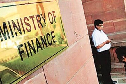 Finance Ministry may sell part of SUUTI holding in Axis Bank, ITC