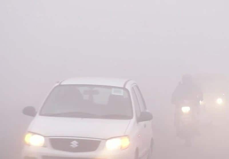 The national capital on 22nd of last month recorded its coldest December temperature in the past 12 years with mercury dipping to 3.7 degrees Celsius, as a moderate cover of fog surrounded the city dropping visibility. (Rajghat on Friday morning: ANI)