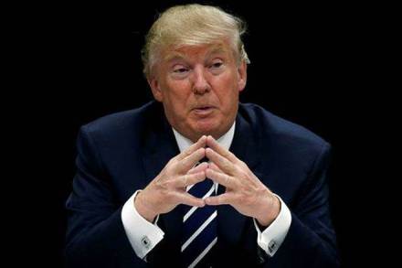Donald Trump's campaign asks for donations to send faux red bricks to Pelosi, Schumer amid border row