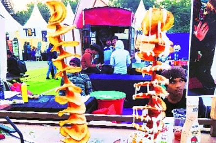 zomato, zomaland zomato, zomaland