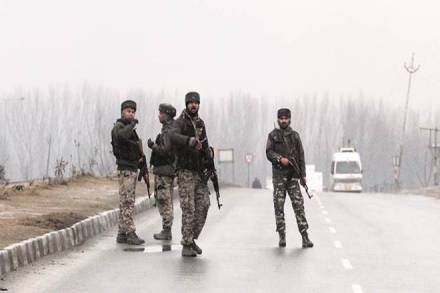 The Union Home Ministry has also issued an advisory to all the states and union territories to ensure safety and security of the Kashmiris in the state. 
