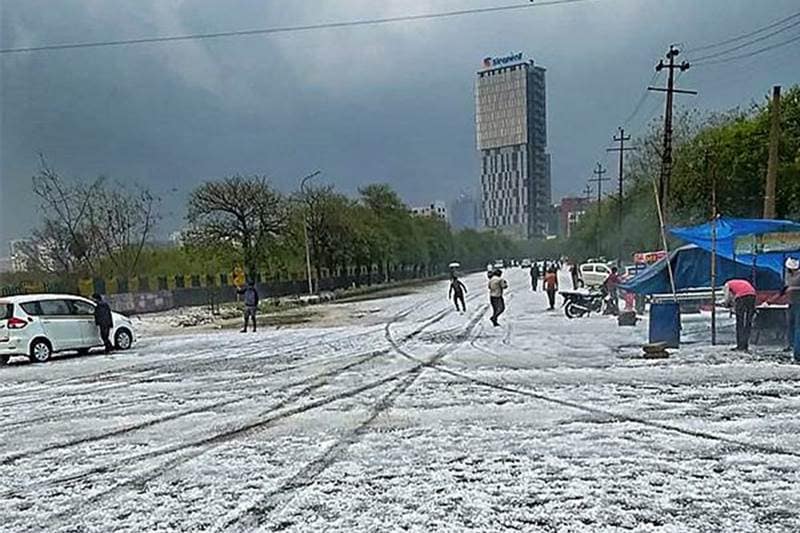 hailstorm, hailstorm in noida, hailstorm, delhi ncr, global warming