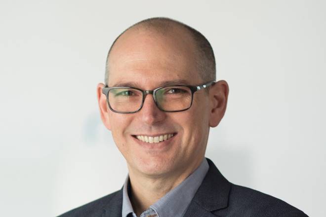 Deko will continue to live and work in Austin, Texas, USA, and will continue to be involved in management decisions as a director of Indeed.