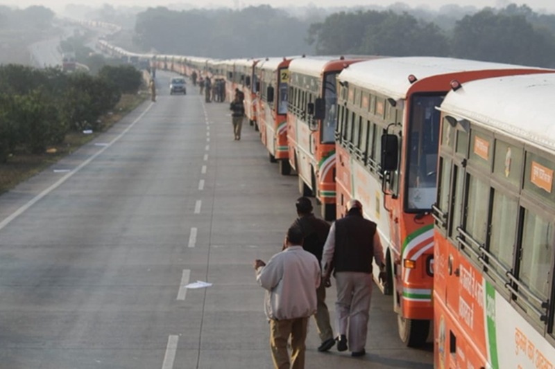 kumbh mela, kumbh mela 2019, Prayagraj, Uttar Pradesh bus, Uttar Pradesh State Road Transport Corporation, UPSRTC, shuttle buses, Sahson toll, Nawabganj toll plaza, Guinness Book of World Records, Guinness Record kumbh, UNESCO, modi kumbh visit