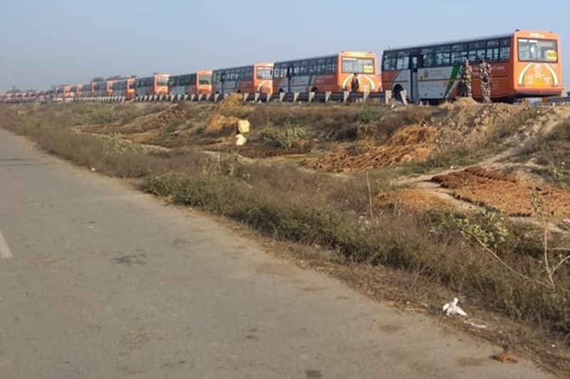 kumbh mela, kumbh mela 2019, Prayagraj, Uttar Pradesh bus, Uttar Pradesh State Road Transport Corporation, UPSRTC, shuttle buses, Sahson toll, Nawabganj toll plaza, Guinness Book of World Records, Guinness Record kumbh, UNESCO, modi kumbh visit