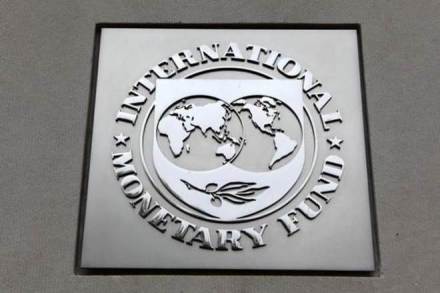  Lagarde said trade tensions -- mainly in the shape of a tariff spat between the United States and China, the world's two biggest economies -- are already having a global impact. 