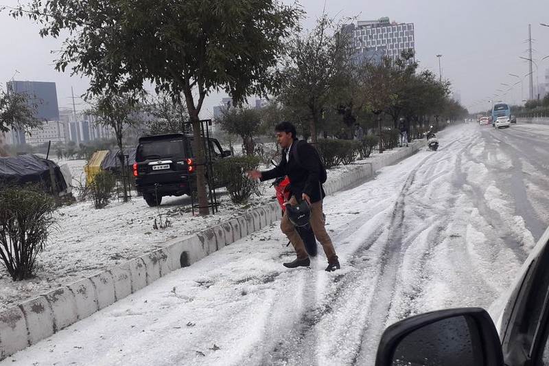 hailstorm, hailstorm in noida, hailstorm, delhi ncr, global warming