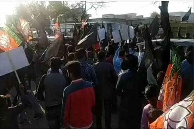 Arvind Kejriwal, Arvind Kejriwal convoy attacked, Delhi CM attacked, Arvind Kejriwal news, Delhi CM, Delhi CM attacked