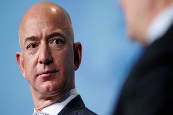 Jeff Bezos, Jeff Bezos blackmail charges, amazon, amazon founder, Jeff Bezos extramarital affair, Jeff Bezos divorce, Enquirer publisher, Donald Trump