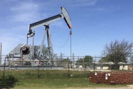 Oil prices, OPEC, US sanctions, WTI crude oil futures, crude price, iran, venezuela, US china trade talk Oil prices, OPEC, US sanctions, WTI crude oil futures, crude price, iran, venezuela, US china trade talk