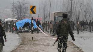 pulwama terrorist attack, pulwama terror, pulwama, pulwama news, pulwama aatanki hamla, pulwama attack news, facebook, twitter, crpf, crpf news kashmir