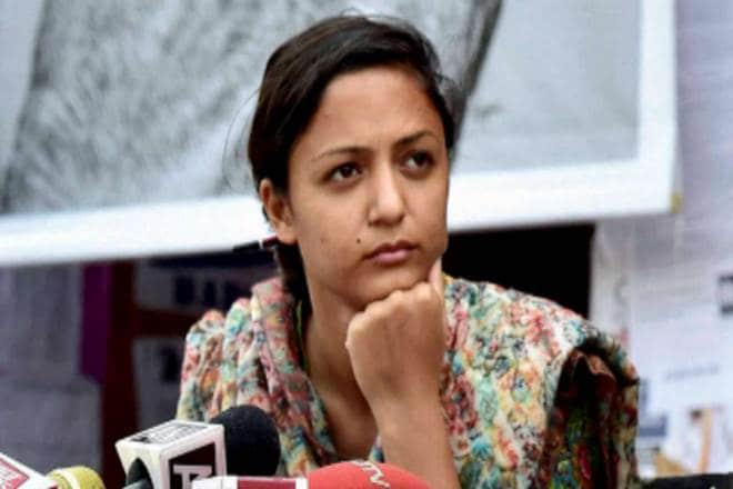 Shehla Rashid booked, Shehla Rashid news, Shehla Rashid pulwama, Shehla Rashid fir, Shehla Rashid kashmir, Shehla Rashid fake news