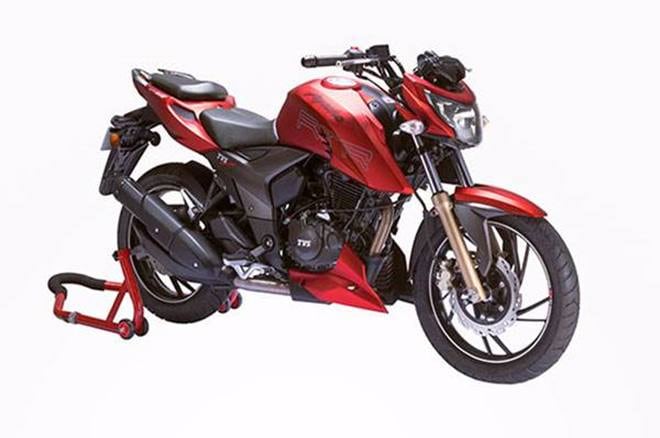 TVS Apache RTR 200 4V: The most powerful motorcycle in the 200cc segment, the Apache RTR 200 4V is powered by a 197.75cc single-cylinder engine that makes 20.4 bhp and 18.1 Nm of torque and is paired with a five-speed transmission. Price: Rs 90,000 (ex-showroom, Delhi)