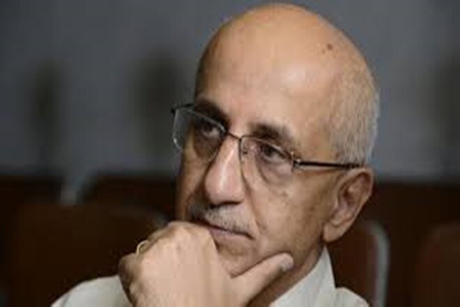 Rahul Gandhi’s income guarantee may do more harm than good, says ex-Sonia Gandhi advisor