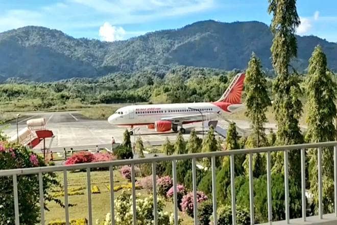 Hollongi airport