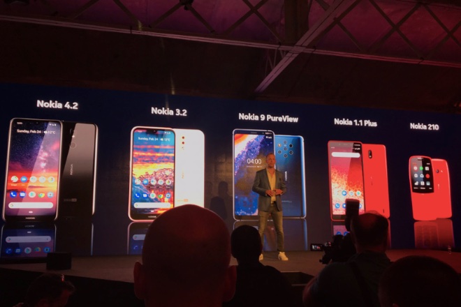 MWC 2019: Nokia 4.2, Nokia 3.2, Nokia 1 Plus, and Nokia 210 affordable phones launched by HMD Global MWC 2019: Nokia 4.2, Nokia 3.2, Nokia 1 Plus, and Nokia 210 affordable phones launched by HMD Global