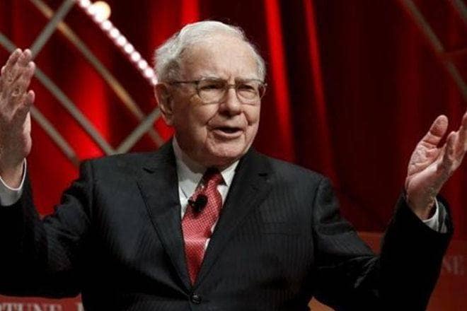 Warren Buffett encourages investors to bet on American economy