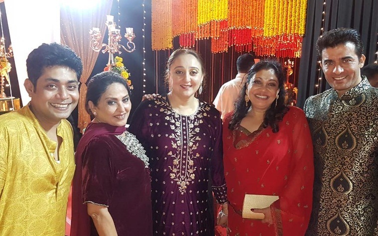 Dollar near 10-week high vs yen on upbeat US GDP