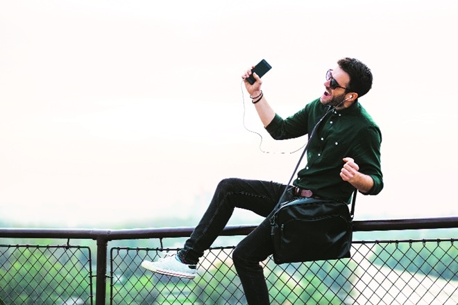 music streaming apps, gaana, jio saavn, jio, Jio network, reliance jio, spotify, apple music, wynk music, amazon prime music, airtel, iPad, Apple Watch, Apple TV, Mac, alexa, Android, music streaming services in india, music streaming services, music streaming apps india