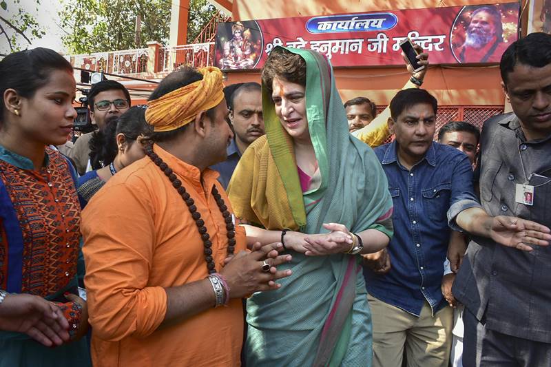 priyanka gandhi, priyanka gandhi news, priyanka gandhi twitter, priyanka gandhi ganga, priyanka gandhi campaign, priyanka gandhi congress, priyanka gandhi constituency, priyanka gandhi contesting elections, priyanka gandhi current news, congress campaign 2019