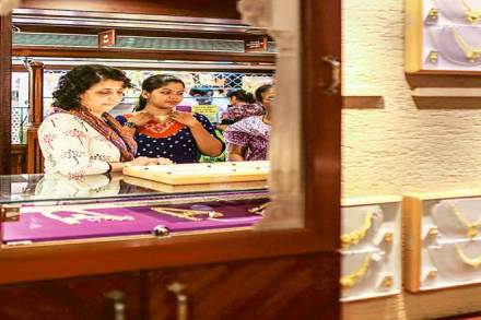 Are Indians falling out of love with gold?