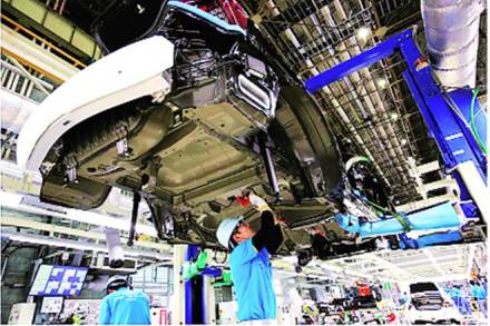 With India in focus, Suzuki and Toyota deepen alliance