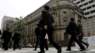 Nikkei hits five-week low on renewed fears of global slowdown