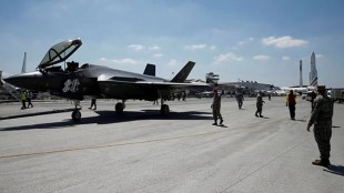 Amid Russia tensions, producing F-35 fighter jets without Turkey possible: US sources (Reuters file photo)