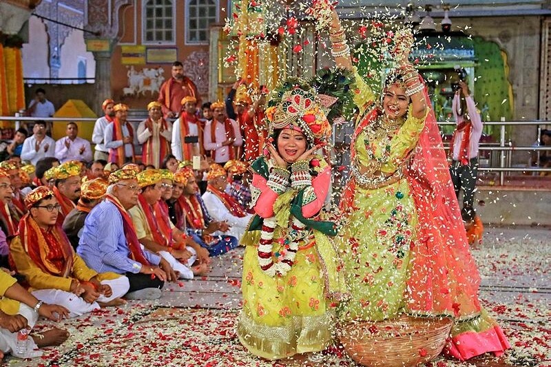 holi images, holi, holi wishes, Holi Gana, Holi story, happy holi gif, holi photos, holi pictures