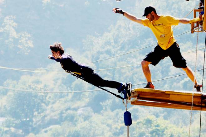 bungee jumping, bungy jumping, bungee jumping in rishikesh, bungee jumping health risk, precautions for bungee jumping, bungee jumping safety, bungee jumping health safety standards, bungy jumping in rishikesh, Jumpin heights, bungee jumpin heights