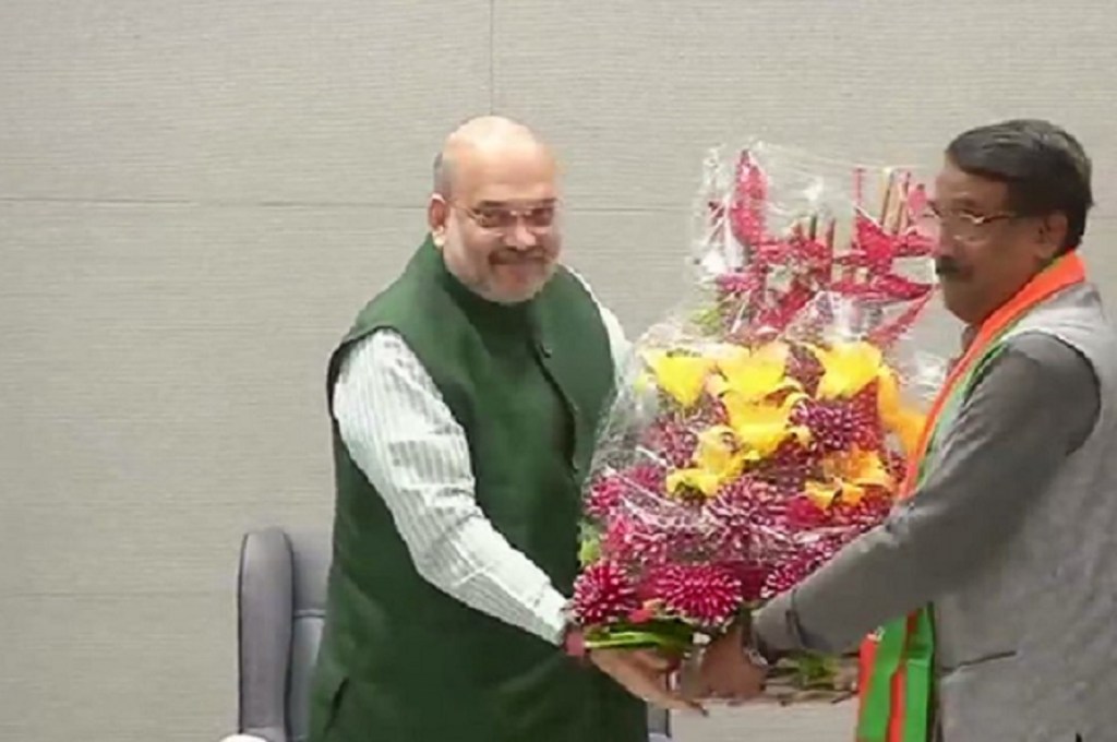 Tom Vadakkan joins BJP