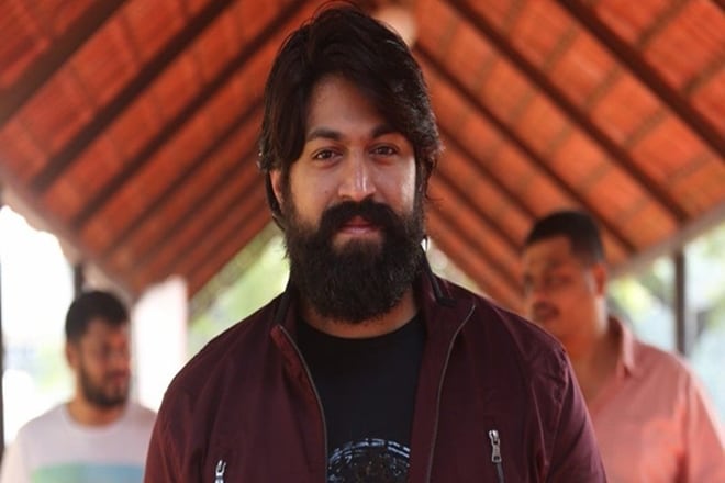 yash kgf chapter 1 full movie in hindi, yash kgf chapter 2, yash kgf chapter 1 images, kgf chapter 1 movie, kgf chapter 1 cast, kgf chapter 1 film, kgf chapter 1 trailer hindi, kannada movies kgf