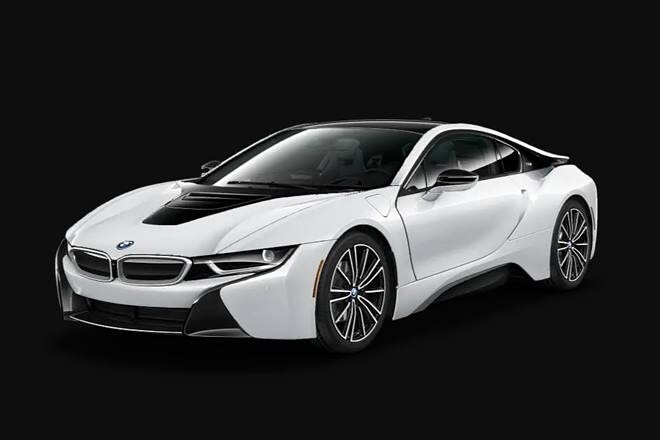 BMW i8: BMW i8 is powered by a 1.5-litre TwinPower Turbo 3-cylinder engin with 228 hp @ 5800-6000 rpm and 320 at 3700 rpm, along with 141 hp at 4300 rpm and 250 Nm of torque at 0-4100 rpm from the Edrive motor.