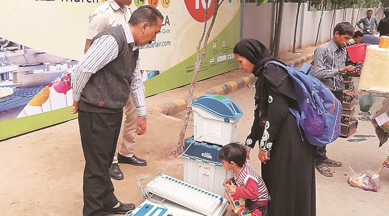 lok sabha polls 2019, EVM , sunil arora, Chief Election Commissioner, VVPAT, ECIL lok sabha polls 2019, EVM , sunil arora, Chief Election Commissioner, VVPAT, ECIL