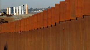 donald trump, US mexico border wall, US congress, republicans, donald Trump budget plan, democrats, White House