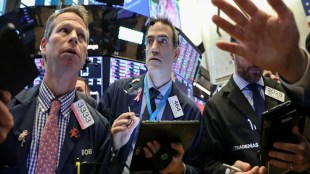 Wall Street stocks, US stocks, United States, Europe, Nasdaq, US Federal Reserve, Nike Inc shares, tesla inc